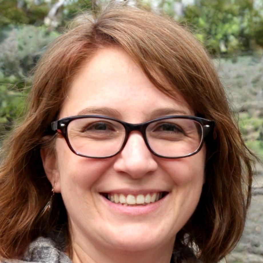 Sarah Schmidt - Lernprogramm-Leiterin